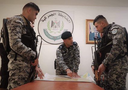 الضابطة تضبط 60 عجلا بدون إذن الاستيراد بمحافظة طوباس