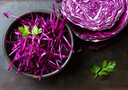 فوائد الكرنب الأحمر "المذهلة" لصحة الجسم