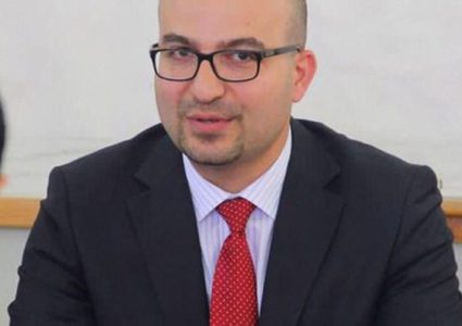 الهدمي يبحث مع رئيس جامعة القدس التعاون المشترك