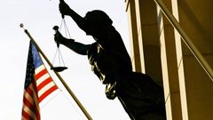 اتهام طفل 9 سنوات بقتل 5 أشخاص