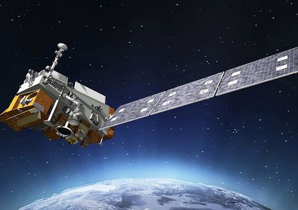 تقديم موعد أول رحلة سير في الفضاء بطاقم نسائي كامل