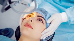 صينية تحرم من إغلاق عينيها بعد فشل عملية تجميل جفونها !