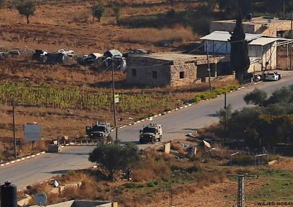 الاحتلال يغلق الطريق بين زعترة وترمسعيا