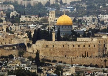 القدس: دعوات لإزالة اللافتات المكتوبة باللغة العبرية