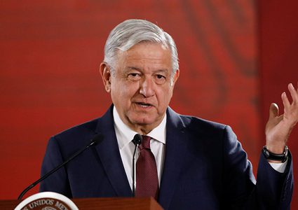 رئيس المكسيك يدافع عن قرار إطلاق سراح نجل امبراطور المخدرات