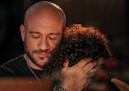 ماذا قال احمد مكي عن والده قبل وفاته