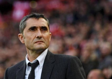 فالفيردي يعلن قائمة برشلونة لمواجهة إيبار