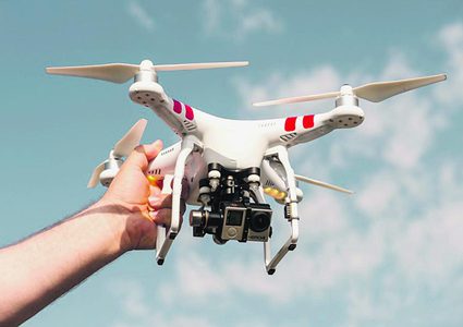 جوجل تطلق خدمة لتوصيل الطلبات عبر طائرات الدرون