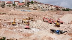 مخطط إسرائيلي لإقامة مكب للنفايات يخدم المستوطنات المحيطة بالقدس