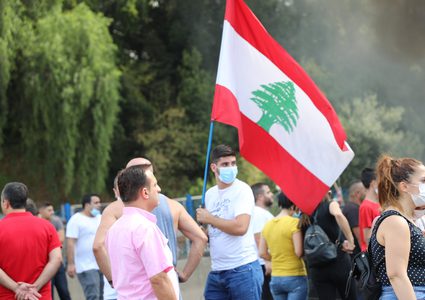 الحريري: خفض 50% من رواتب الرؤساء والوزراء والنواب السابقين