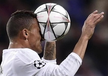 لاعبو كرة القدم أكثر عرضة للموت بسبب الخرف