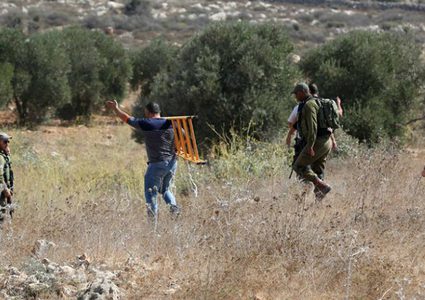 الاحتلال يواصل التضييق على المزارعين جنوب نابلس