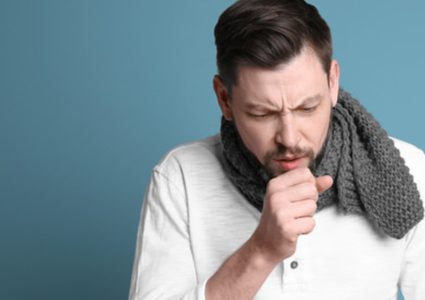 ما هو العصير الذي يساعد على التخفيف من حدة السعال ؟