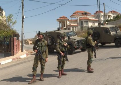 قوات الاحتلال تقتحم المنطقة الصناعية بمدينة البيرة