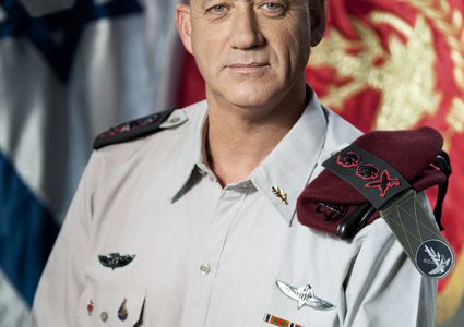 رسمياً...ريفلين يكلف غانتس بتشكيل الحكومة