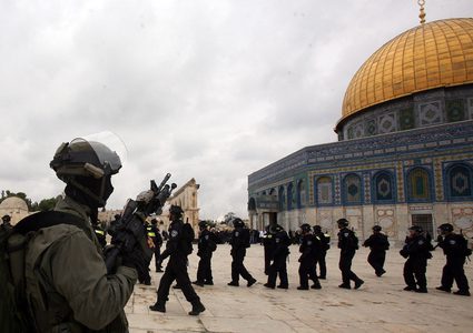 محافظ القدس: جرائم الاحتلال بالمدينة المقدسة تتطلب تدخلاً دولياً