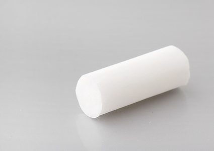 دراسة: "فلتر السجائر" لا يمنع تسرب المواد السامة للجسم