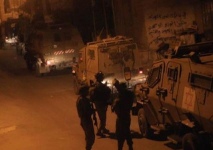 قوات الاحتلال تقتحم مسجد الأربعين في العيسوية