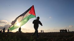 الهيئة العليا تدعو للمشاركة في جمعة يسقط وعد بلفور