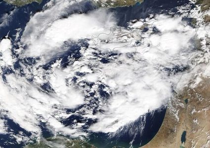 "ناسا": إعصار هائل في طريقه إلى مصر