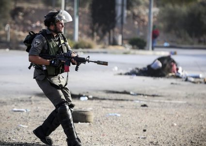 مواجهات بين قوات الاحتلال والمواطنين غربي مدينة قلقيلية