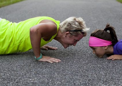 مسنة" 84 عاما" تجتاز تحدي رياضة الضغط