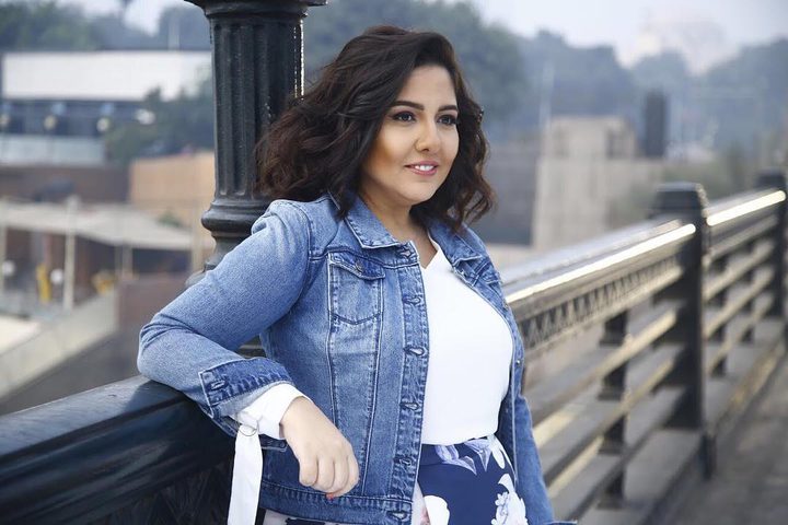 الفنانة مي سكاب ترزق بطفلها الثالث نوح