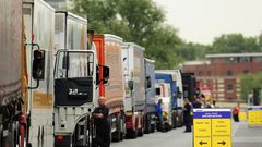 اعتقال شخصين بتهمة الاتجار بالبشر