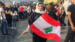 لبنان....فنانون يدعمون الثورة الشعبية