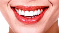 أهم العناصر الغذائية للمحافظة على صحة أسنانك