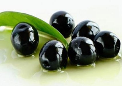 تعرفوا على أهم فوائد الزيتون الأسود