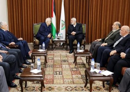 صحيفة: حماس ربطت الموافقة على الانتخابات بشرط !