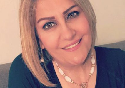 آسيا كمال تتعرض للاختناق أثناء مشاركتها في التظاهرات