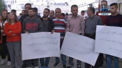 وقفة احتجاجية رفضا للاعتداء على أحد العاملين في مستشفى رفيديا