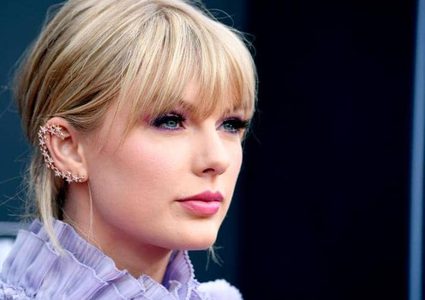 مجنون تايلور سويفت يعترف بتهديداته لها