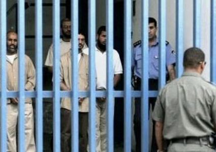 منظمة دولية تدعو للضغط على الاحتلال لإلغاء الاعتقال الإداري