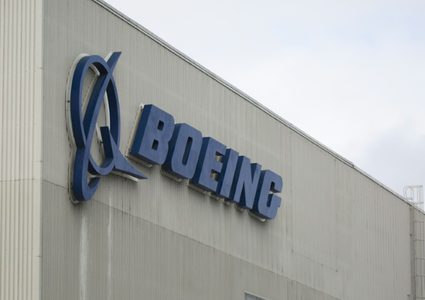 "بوينغ" تعلن وقف تحليق نحو 50 من طائراتها