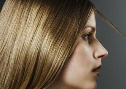 هل يمكن لتحليل الشعر تشخيص الإصابة بإنفصام الشخصية؟