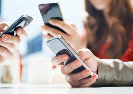 دراسة: استخدام الهاتف لأكثر من 24 دقيقة يدمر الخصوبة !