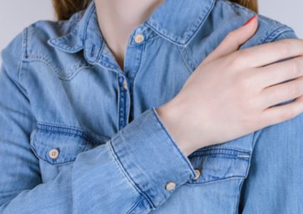 ما هي أفضل طريقة لعلاج ألم الكتف ؟