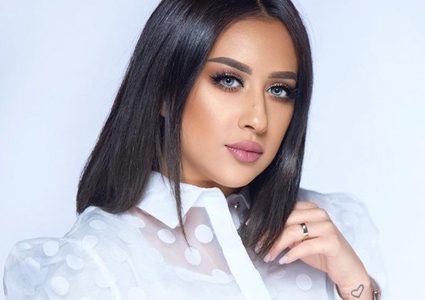 الفنانة فرح الهادي تتعرض للتنمر