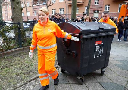 تثبيت درجة الدكتوراه لوزيرة المانية بعد اتهامات بالسرقة العلمية