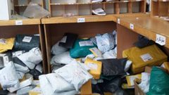 تسلم نحو 8 آلاف مادة بريدية كانت محتجزة لدى الاحتلال