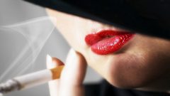 لماذا تواجه النساء صعوبة في الإقلاع عن التدخين؟