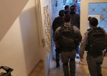 الاحتلال يعتقل وزير شؤون القدس فادي الهدمي