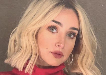 هنا الزاهد تتعرض للانتقاد والسخرية