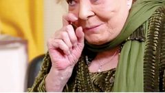 أحدث ظهور للفنانة نادية لطفي داخل المستشفى برفقة النجوم