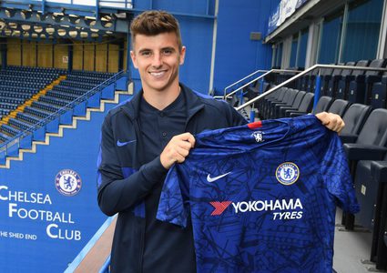 مونت: لن يمنع افتقار تشلسي للخبرة من التتويج بالألقاب