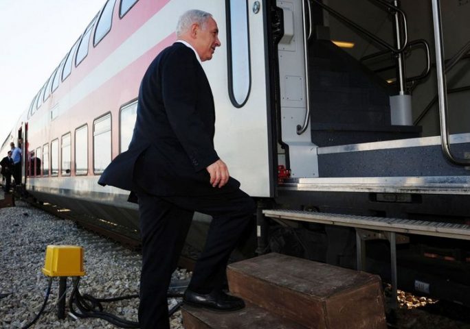 الاحتلال يصادق على مشروع القطار الهوائي في القدس المحتلة