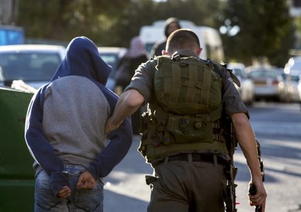 شرطة الاحتلال تعتقل 40 عاملا